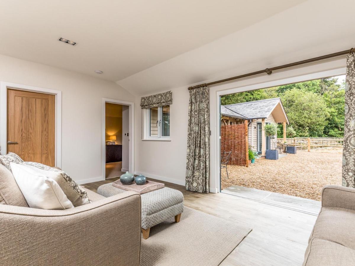 Pass The Keys Delightful 2bed In Downland Village Chichester