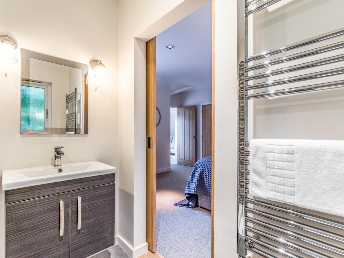 Pass The Keys Delightful 2bed In Downland Village Holiday home