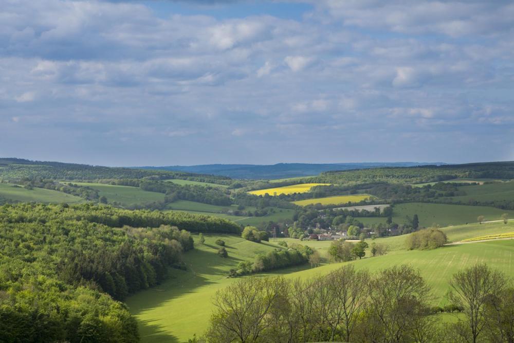 Pass The Keys Delightful 2bed In Downland Village Holiday home *
